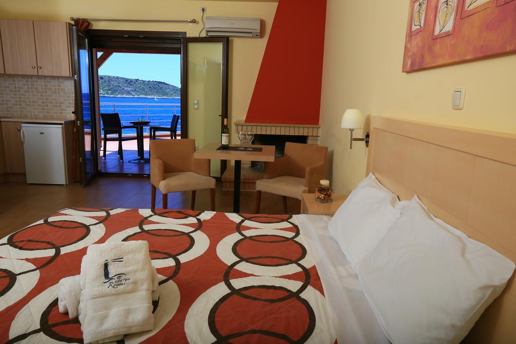 Faros Luxury Suites Μαραθόπολη Εξωτερικό φωτογραφία