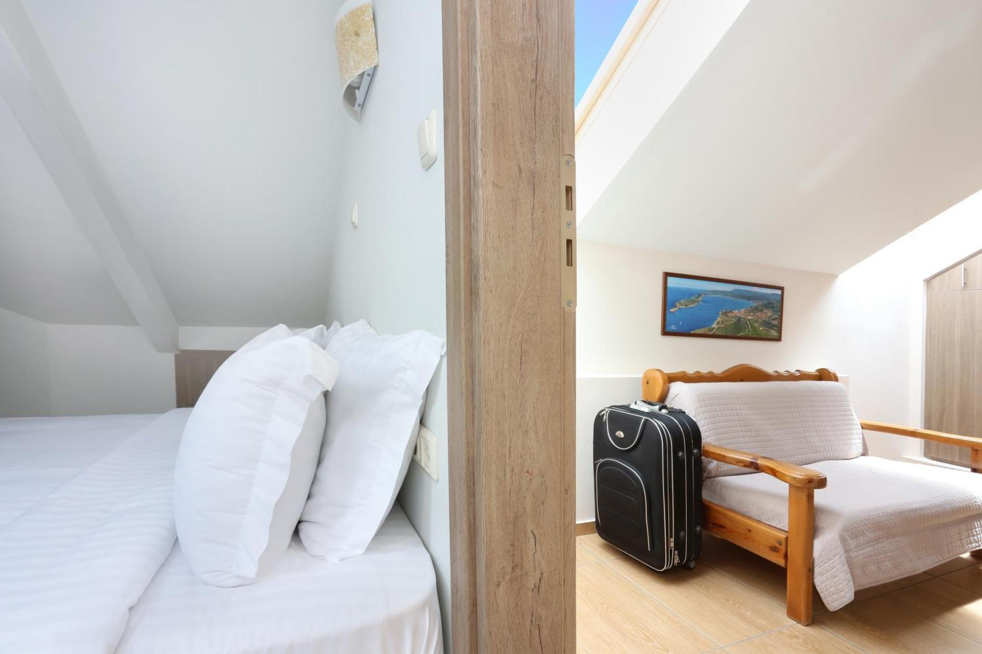 Faros Luxury Suites Μαραθόπολη Εξωτερικό φωτογραφία