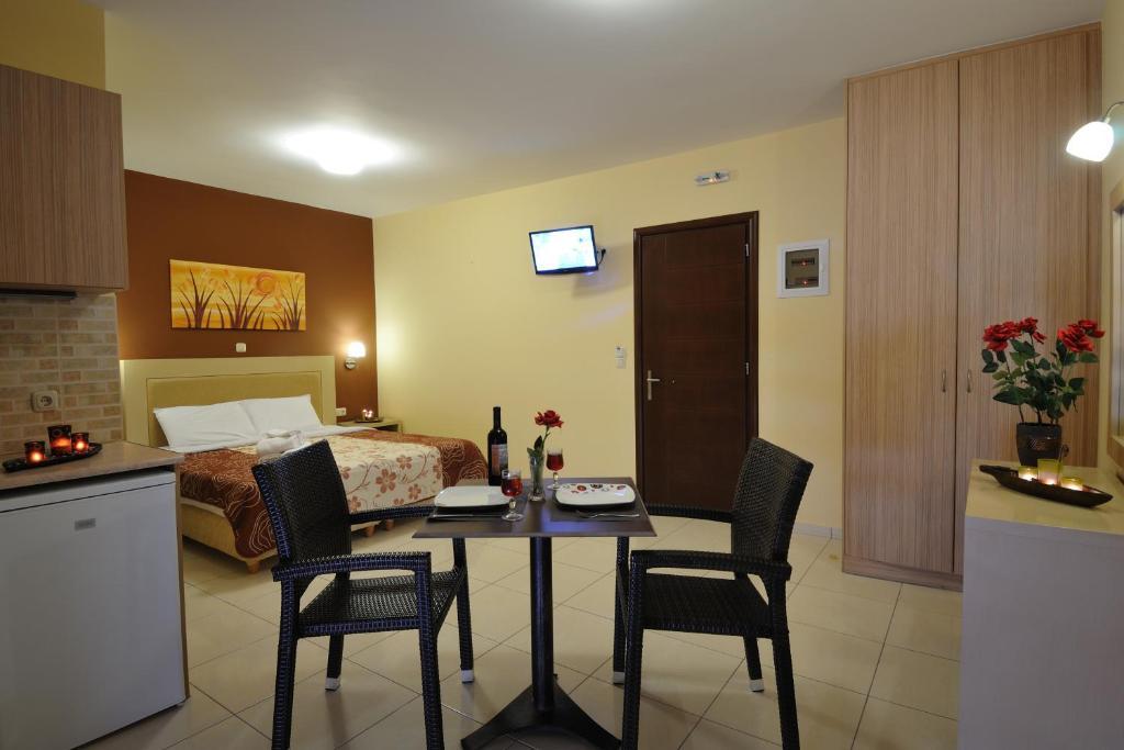 Faros Luxury Suites Μαραθόπολη Εξωτερικό φωτογραφία